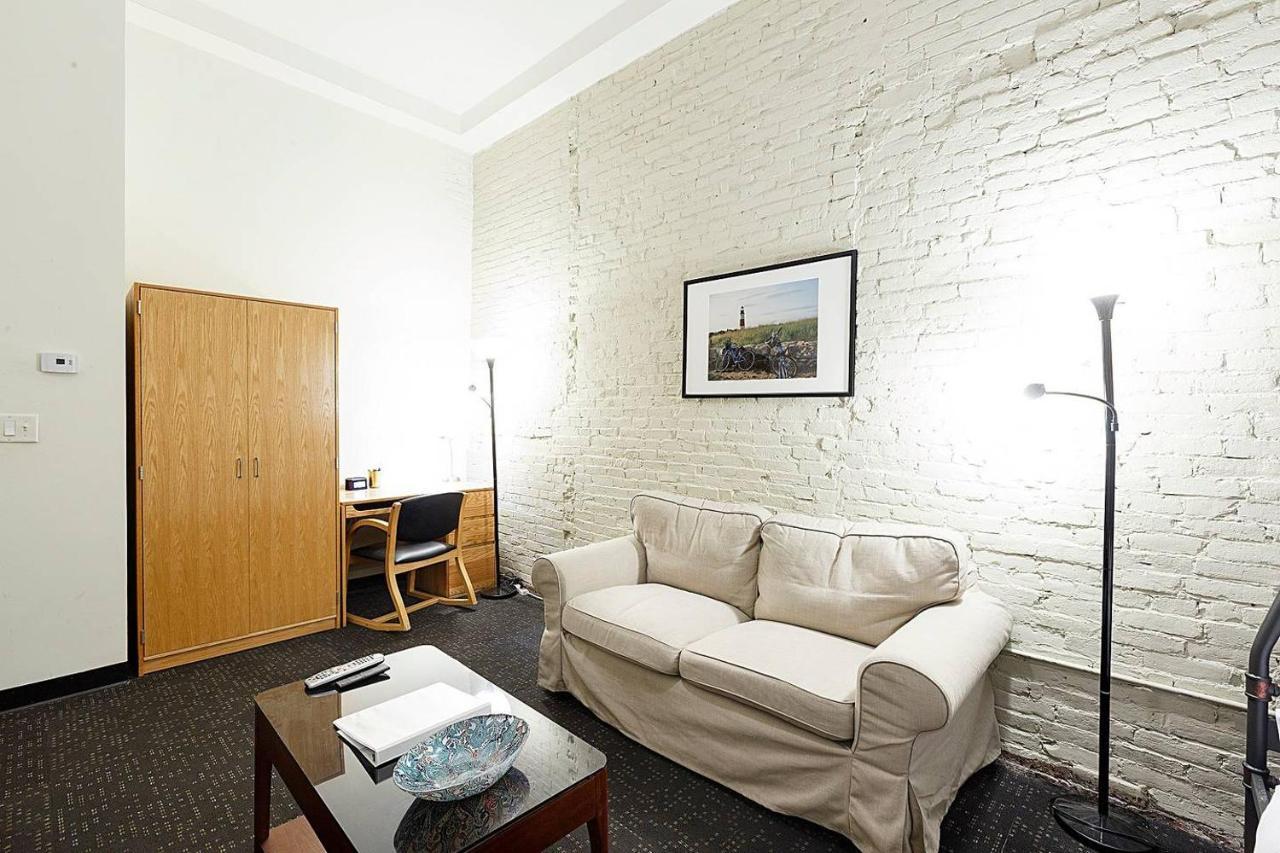 Studio Ready 4 Students & Traveling Professionals! 310 Appartement Boston Buitenkant foto